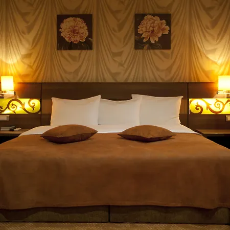 Rin Central Hotel-3